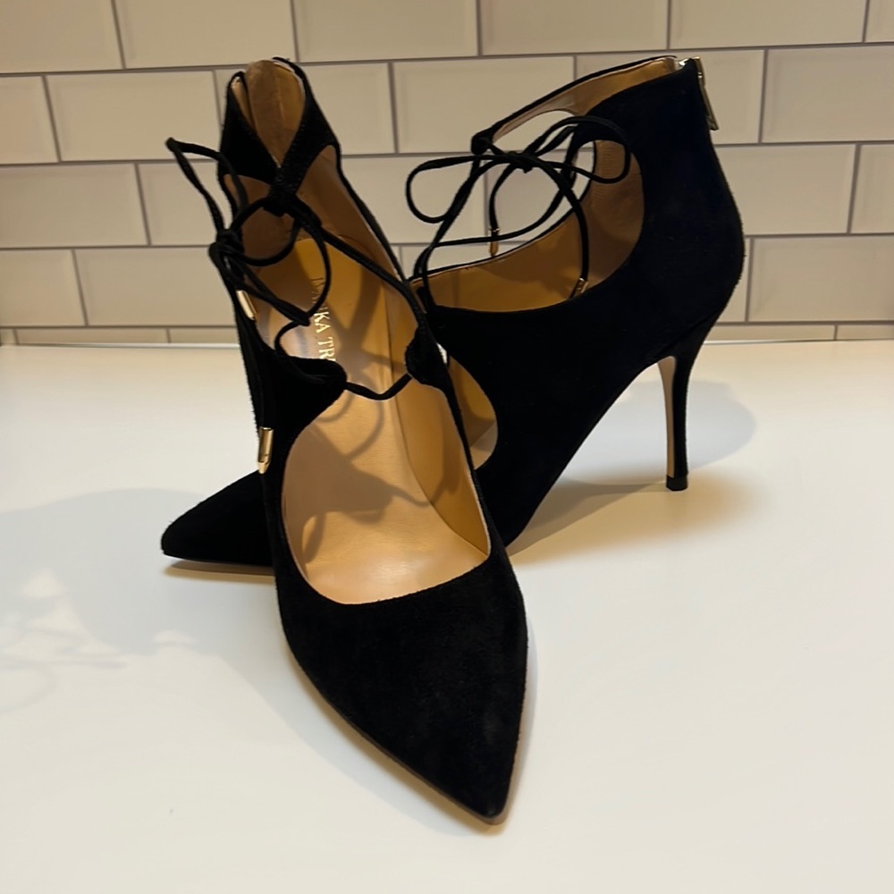 Black Suede Heels- Ivanka Trump